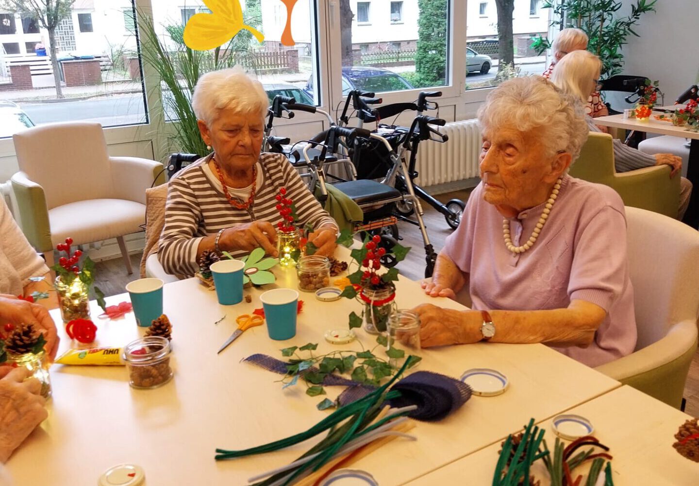 e4b9b4ff-63d0-4236-97ed-47b57a6de5e3